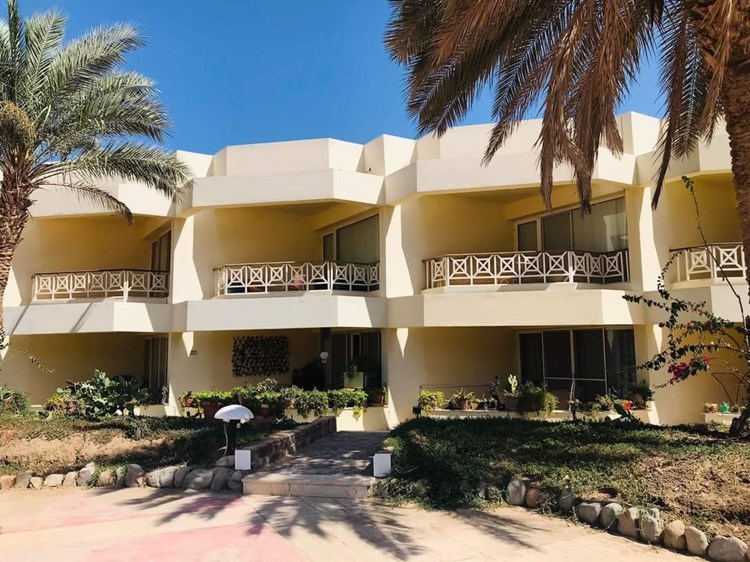 2-stöckiges Chalet zum Verkauf in Hurghada mit Privatstrand im Sultan Beach Hotel