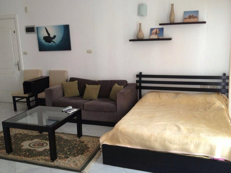 Меблированная квартира-студия в ЖК «Desert Pearl Hurghada». Собственный бассейн. Рядом с морем 