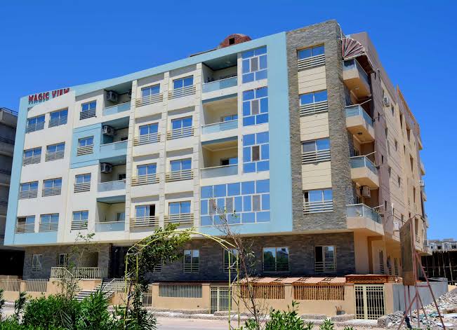 Modern möblierte 1BD-Wohnung zum Verkauf in Anlage mit Pool in Kawther, Hurghada. Grüner Vertrag