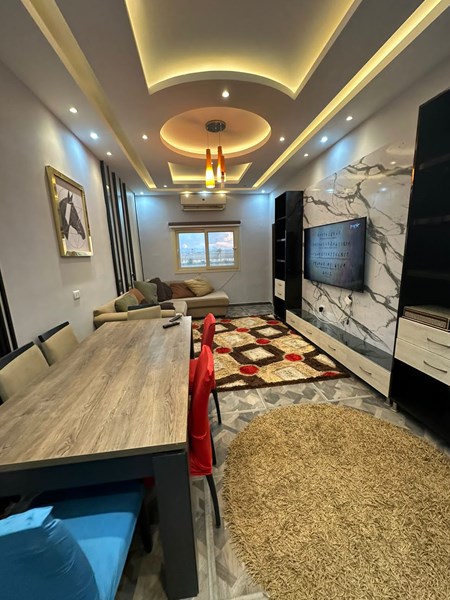 Modern eingerichtetes und ausgestattetes 3BD-Apartment mit Privatstrand in Hurghada, Touristenzentru