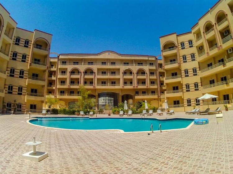 Hurghada apartments for sale. 2BD apartment for sale in Westside Village Hurghada, Kawther near sea