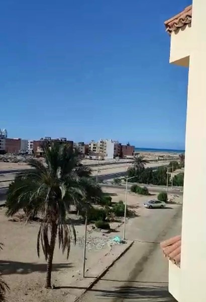 Sea view, high quality finishing 2BD apartment in Hurghada, Mubarak 11. No maintenance. Near the sea