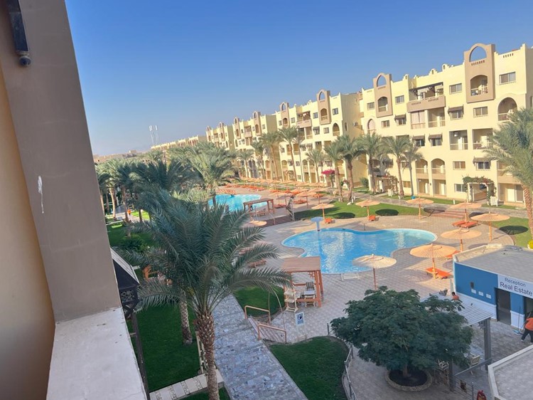 Möblierte 1BD-Wohnung zum Verkauf im 5-Sterne-Hotel Nubia Aqua Beach Resort in erster Meereslinie