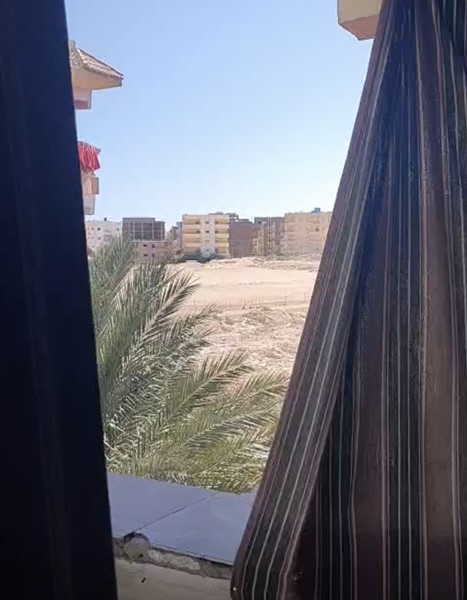Hurghada property for sale. Inexpensive 2BD apartment for sale in Mubarak 8. Near by Nile Hospital.