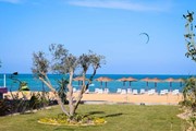 First line 2BD apartment with far sea view in Al Ahyaa, Hurghada. Private beach, pool, aqua park