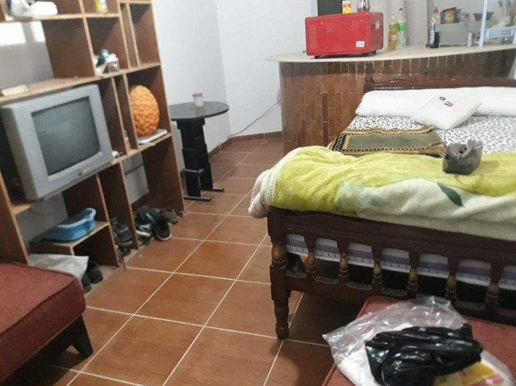 Hurghada, Hadaba-Gebiet. Unmöblierte 1BD-Wohnung zum Verkauf hinter dem Safari-Café.