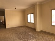 Large amazing apartment with green contract near the sea and public beach 