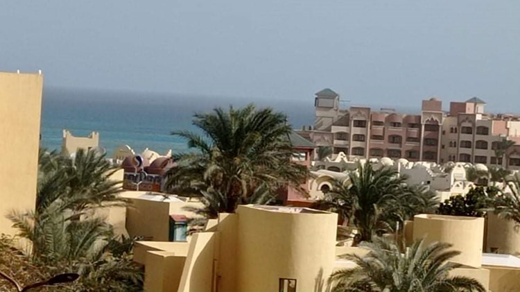 Hot offer! Sea view, furnished & equipped 1 BD apartment in Florenza Khamsin, Hurghada. Near the sea