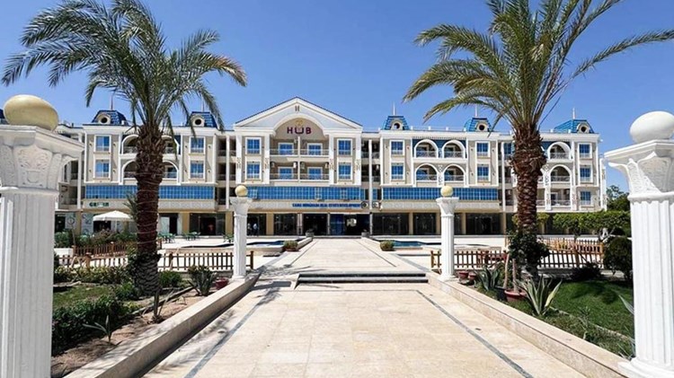 Furnished One Bedroom Apartment For Sale in Hurghada opposite Hub Resort Hurghada | Green contract 