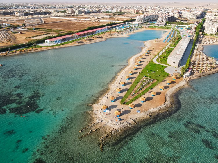 Buy Studio in Hurghada on Hotel Territory – Gravity Hotel & Aqua Park, Private Beach